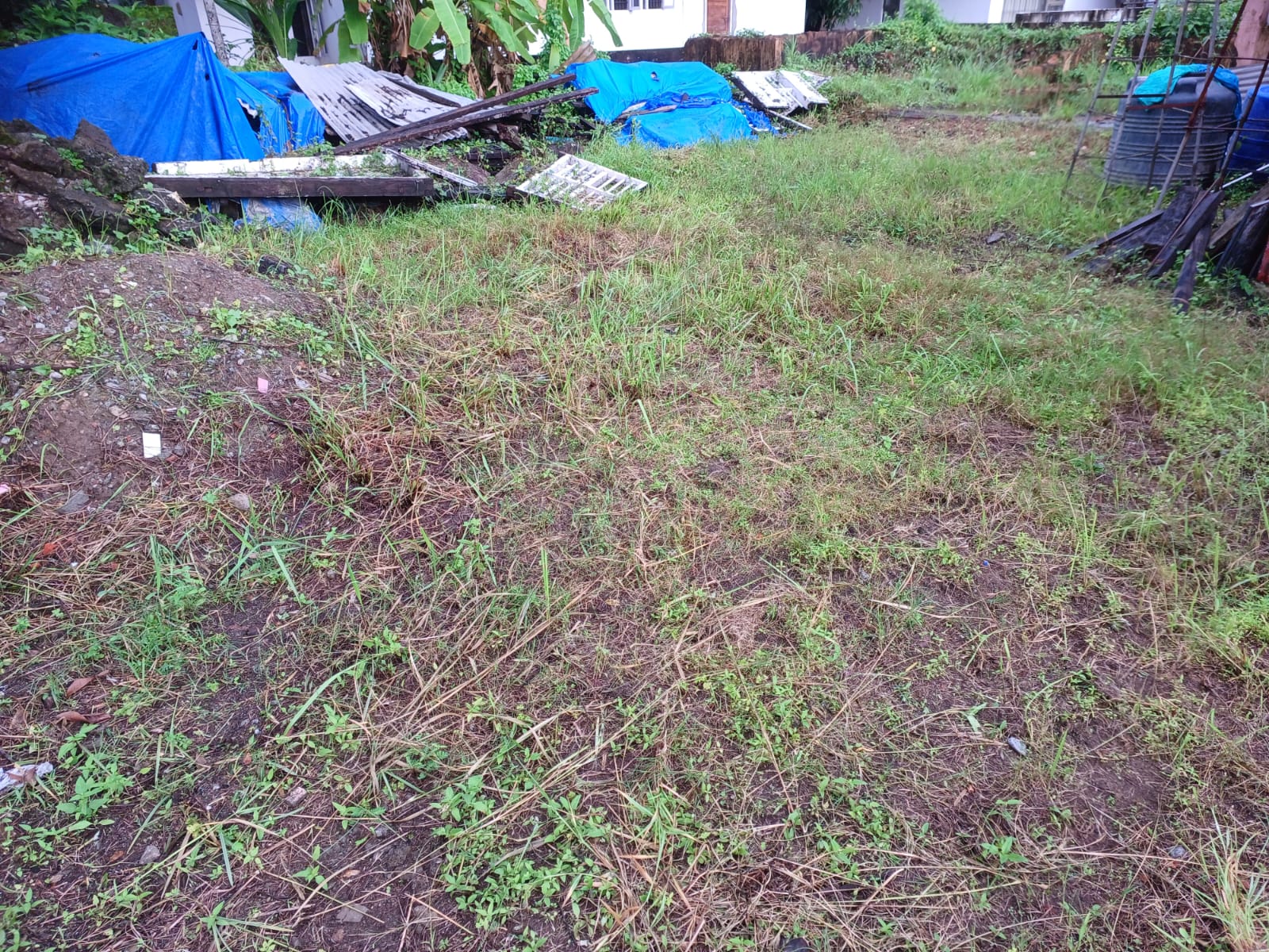 3-5cents of House Plots in Thevakkal, Vikasavani