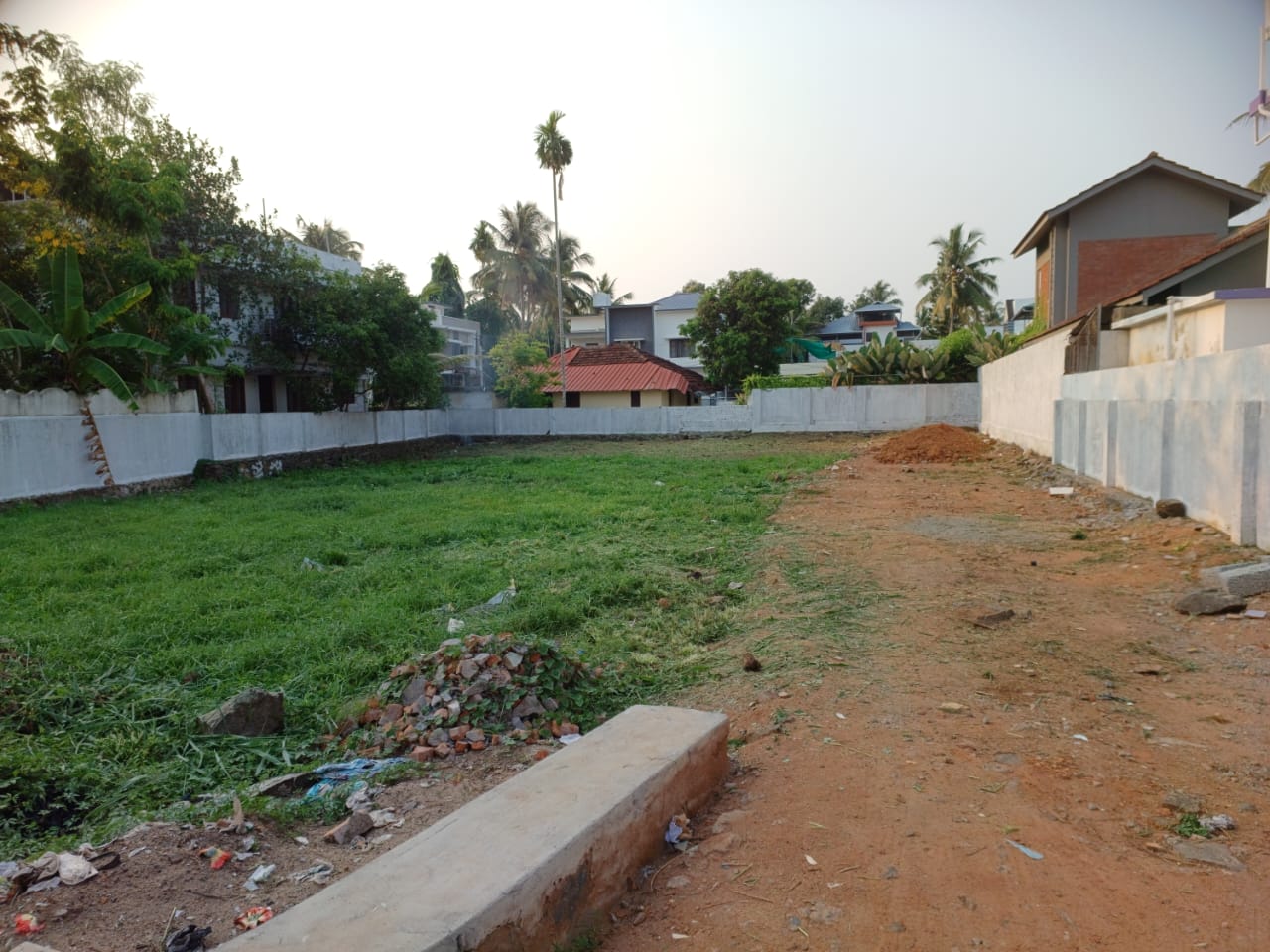 3 – 6 cents of prime residential property