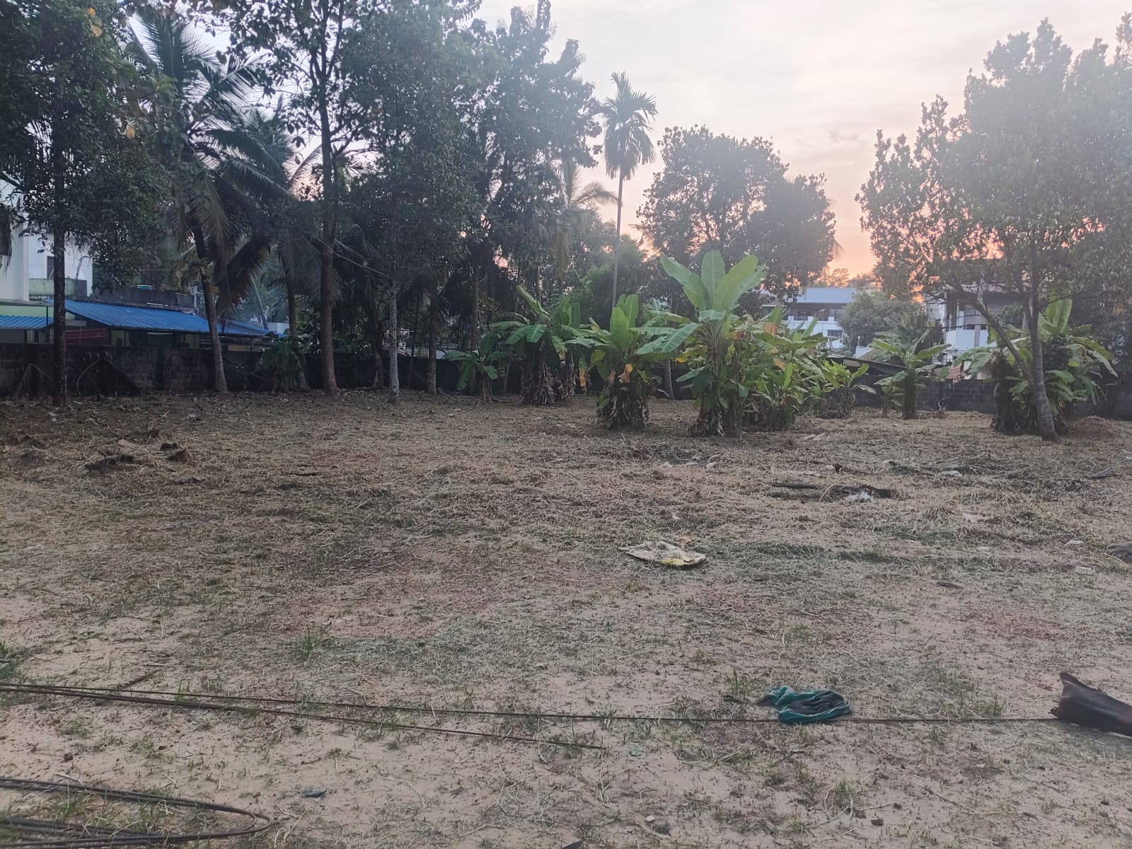 30 cent of Land - for sale in Maradu, Kochi ( Ernakulam ), Kerala