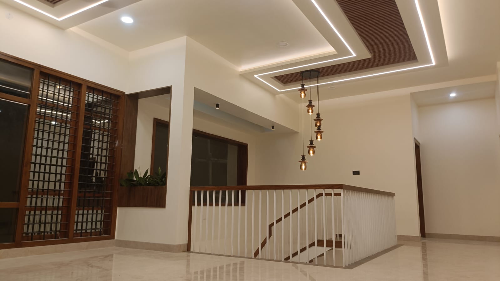 3000 sqft Semi furnished house with 8 Cents of Land