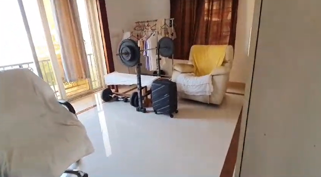 3000sqft 5BHK Semifurnished House