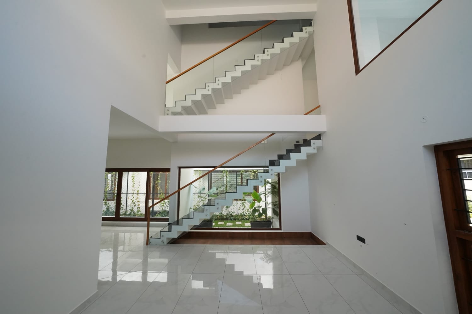 3300sqft 4BHK Brand New Villa
