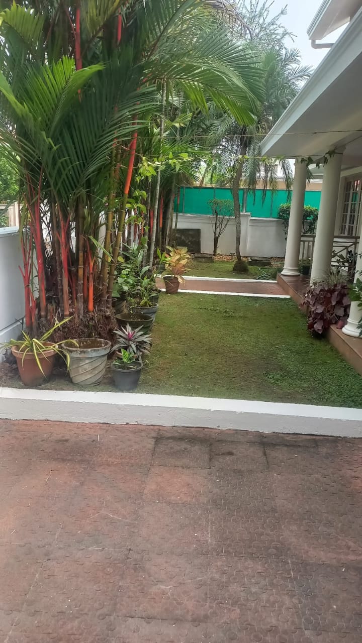 3300sqft 4BHK Furnished Gated Villa