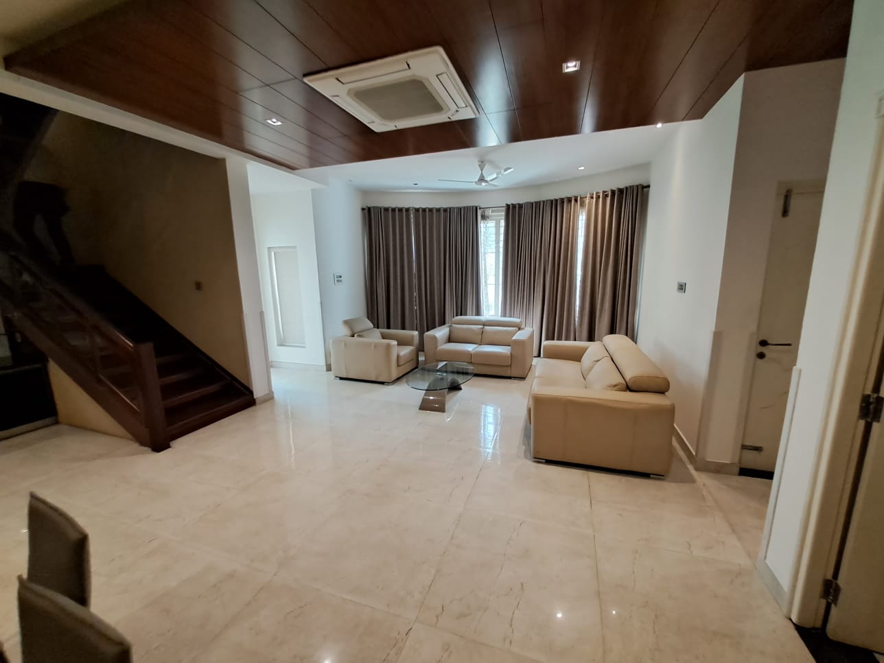 3500sqft 5BHK Furnished Villa