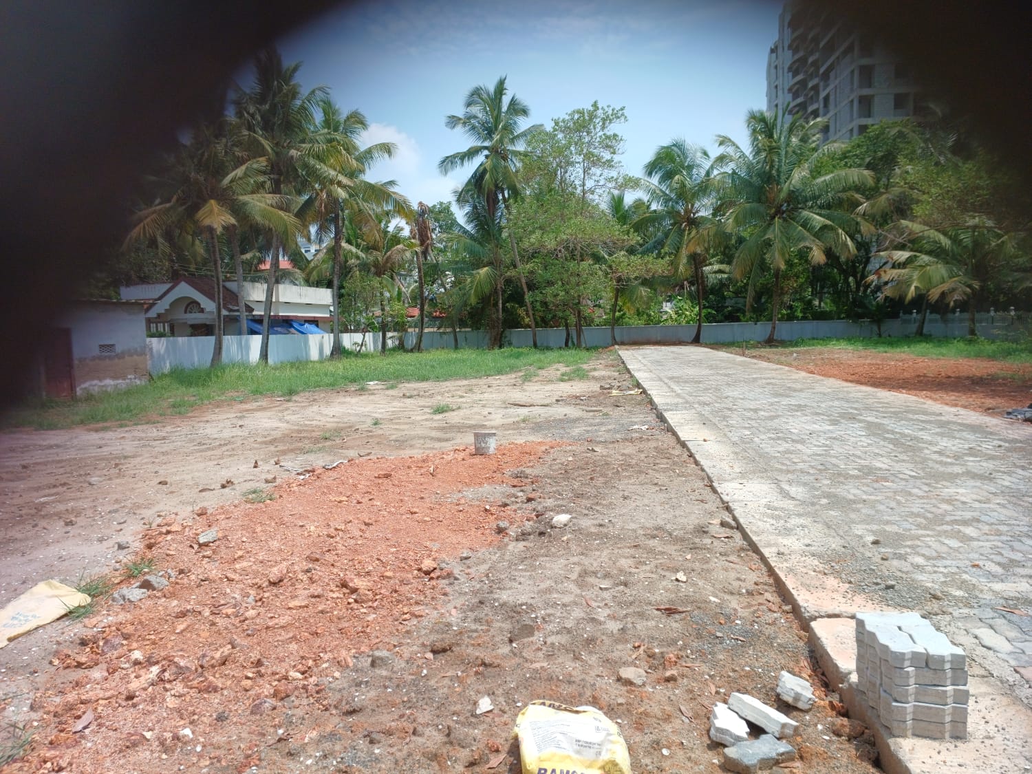 4 cent of Land in Gated Villa