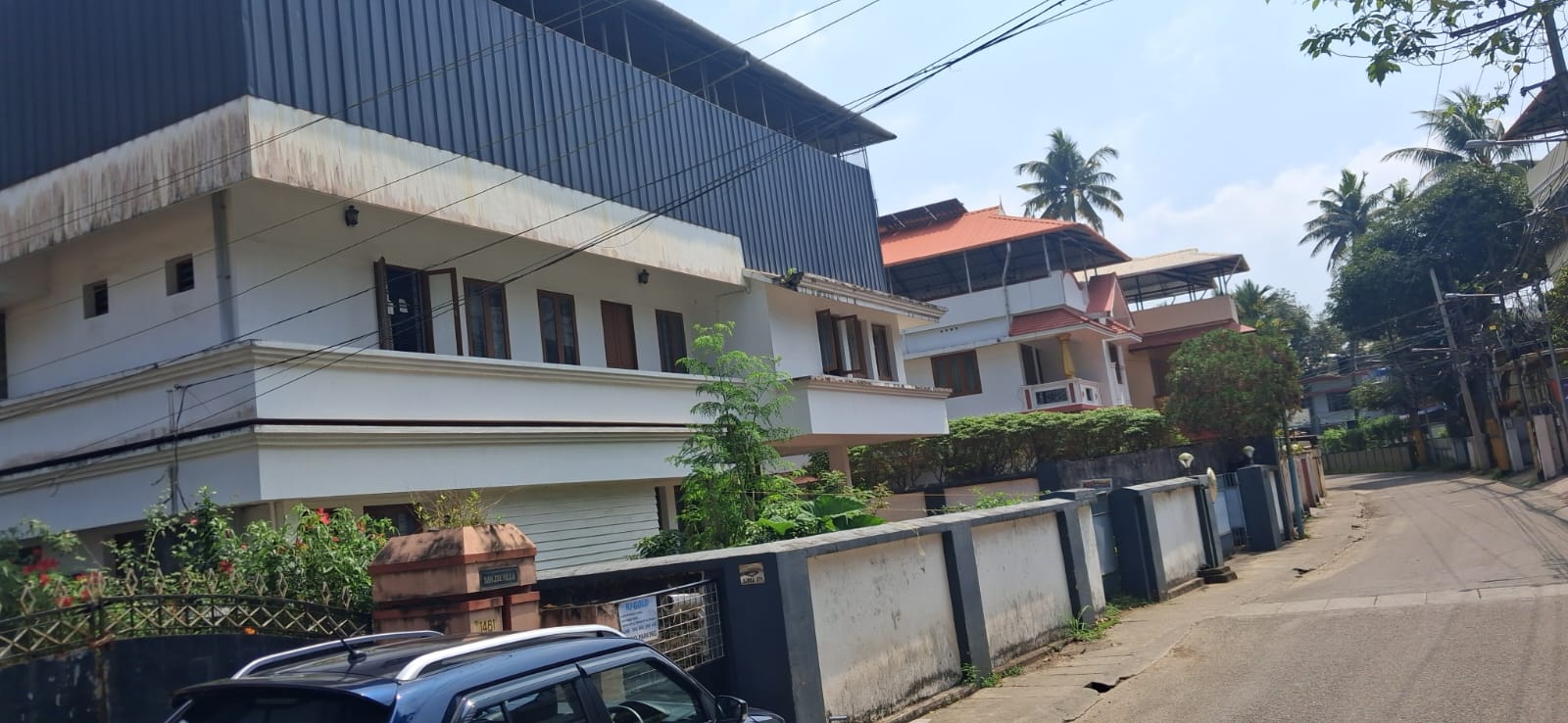 4000sqft 2 Storied Semifurnished House - for sale in Palarivattom, Kochi ( Ernakulam ), Kerala