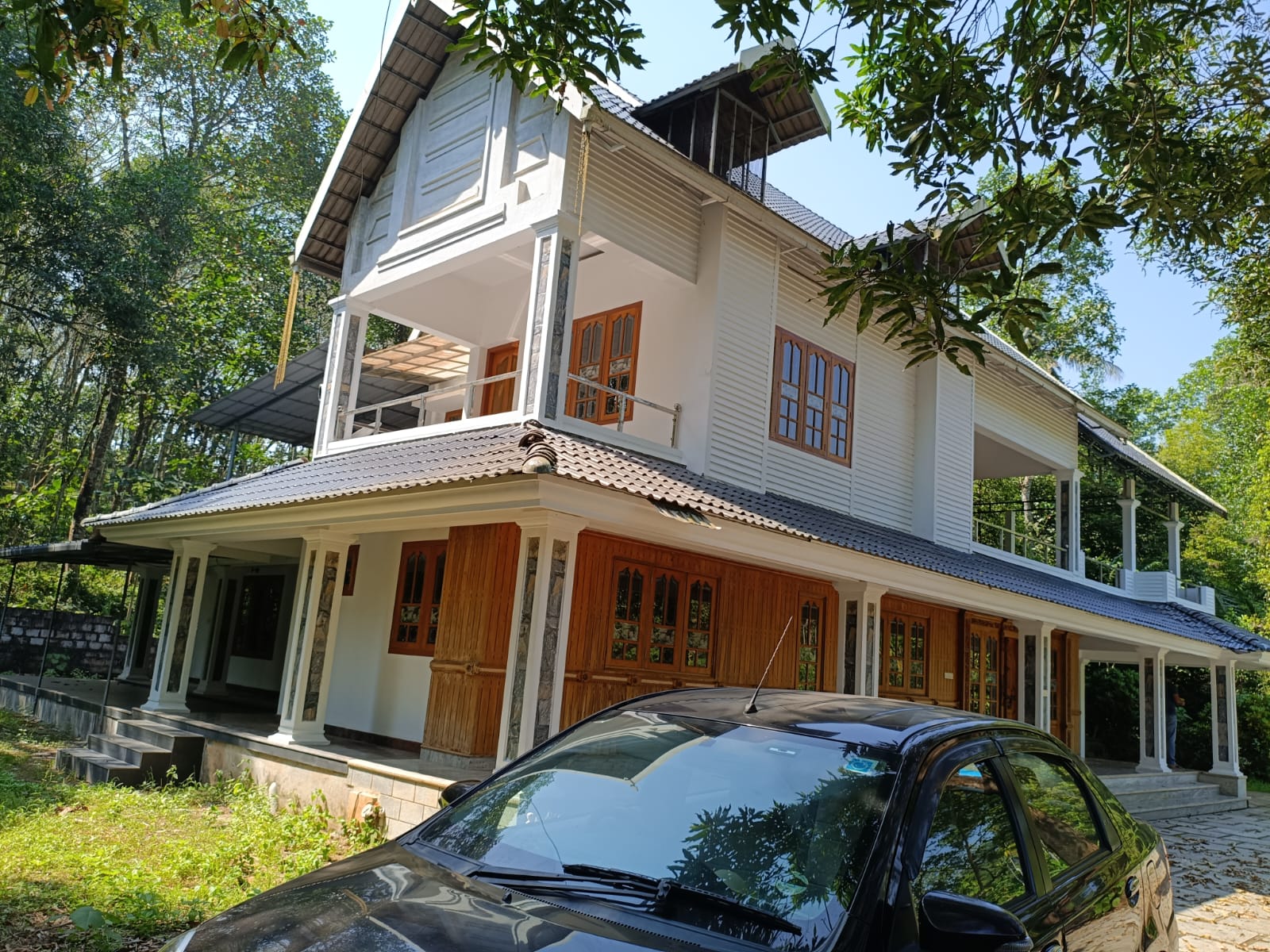 4000sqft 4bhk House - for sale in Vembilly, Pallikkara, Kochi ( Ernakulam ), Kerala