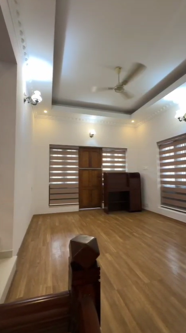 4000sqft 5BHK House