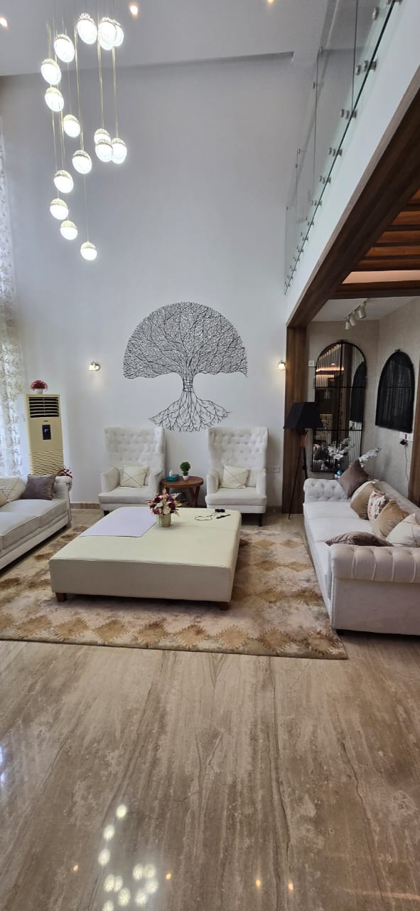 4200sqft 4BHK Fully Furnished Villa