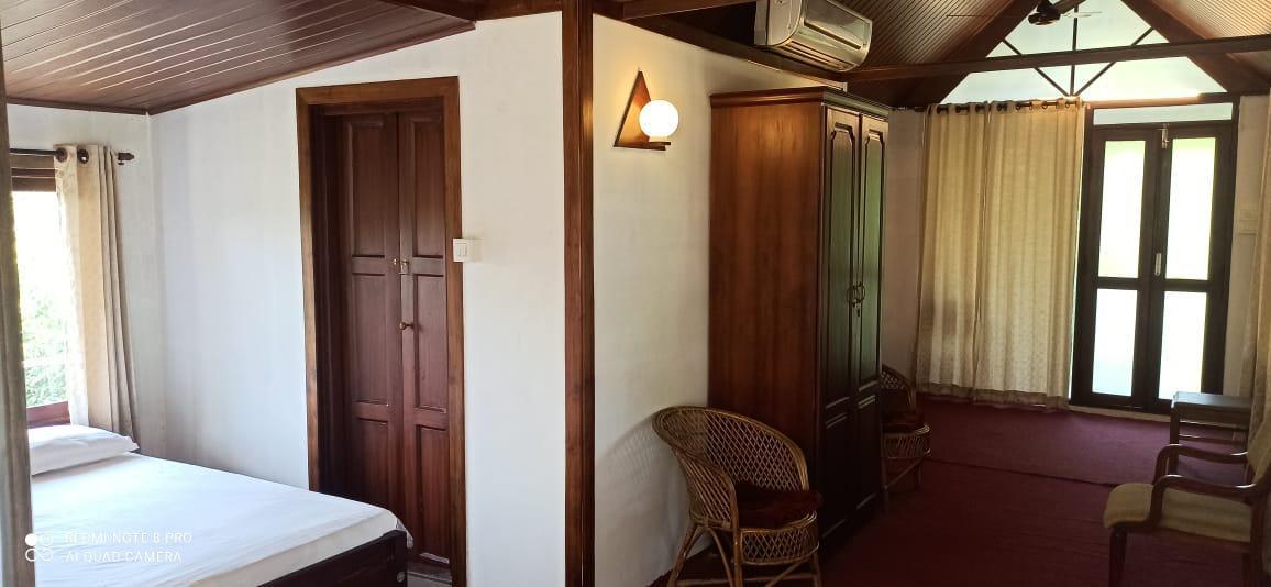 4BHK Resort with 5Acres of Land