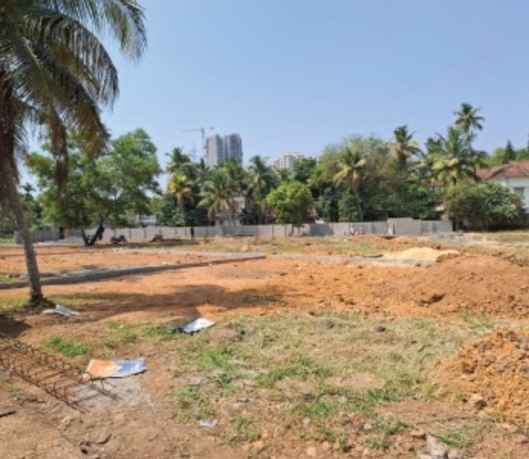 5-10 cents of Land - for sale in Tripunithra, Kochi ( Ernakulam ), Kerala
