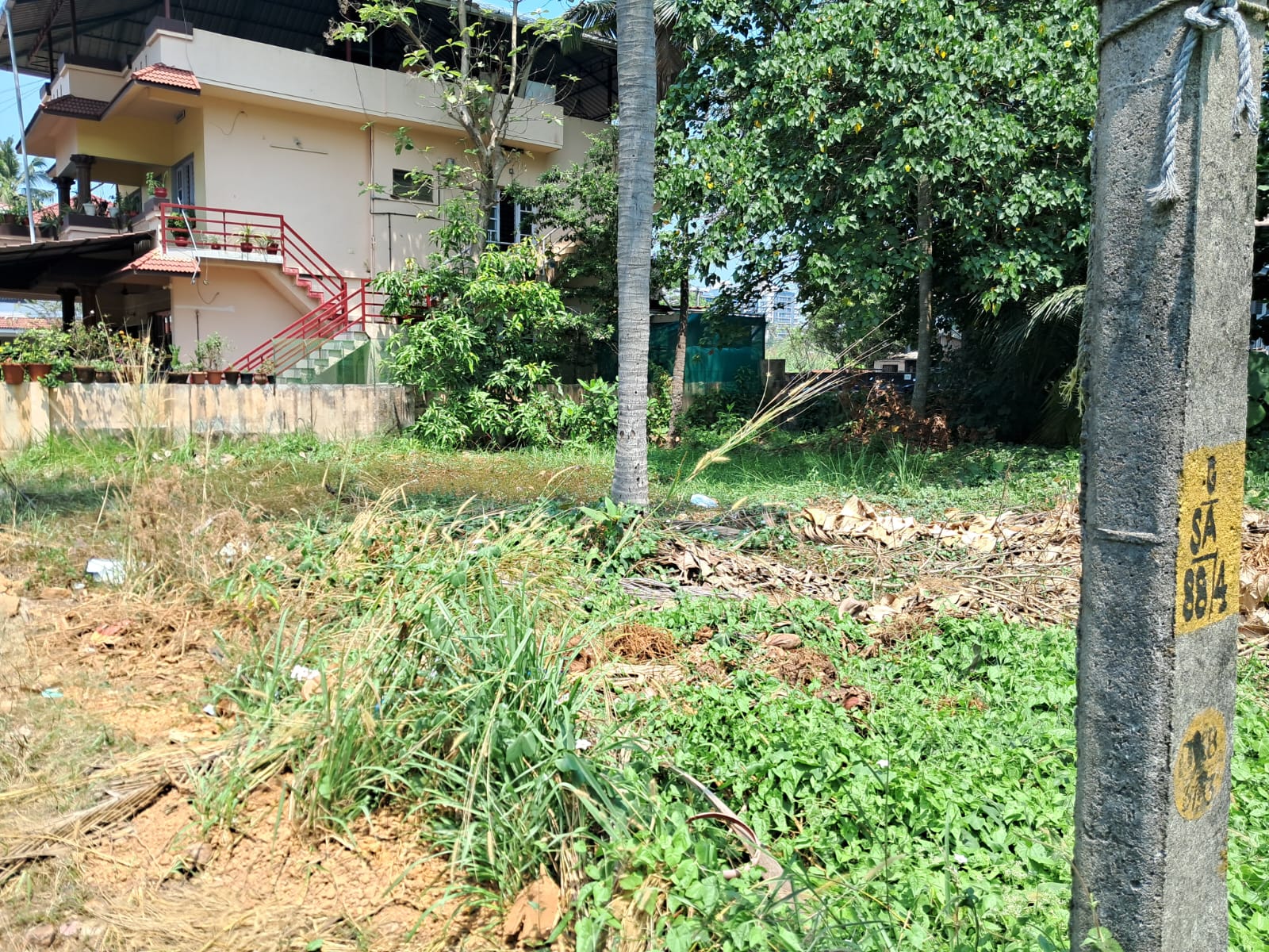 5.50 Cents of Semi Commercial/Residential Plots near Elamkulam, Kadavanthra