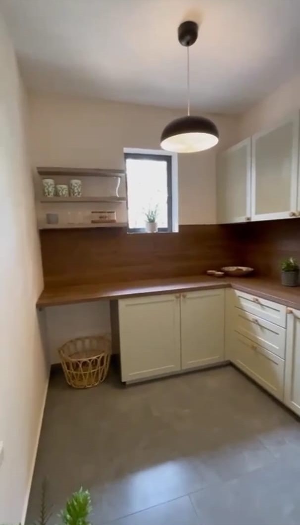 552sqft 1BHK Premium Unfurnished Flat