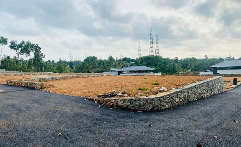 6 cents of Residential Plot in Andoorkonam, Trivandrum