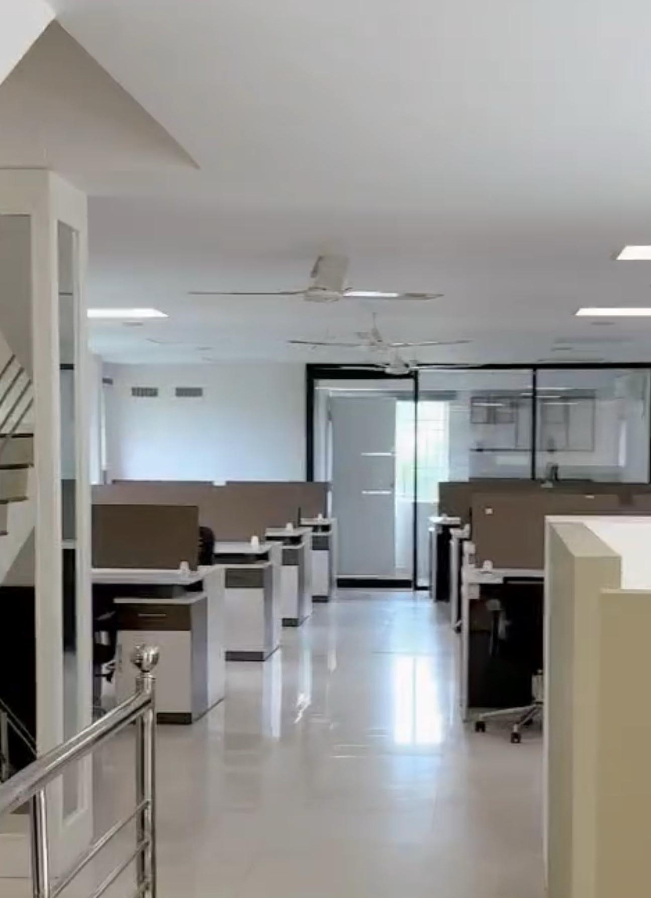 6000sqft Furnished Office
