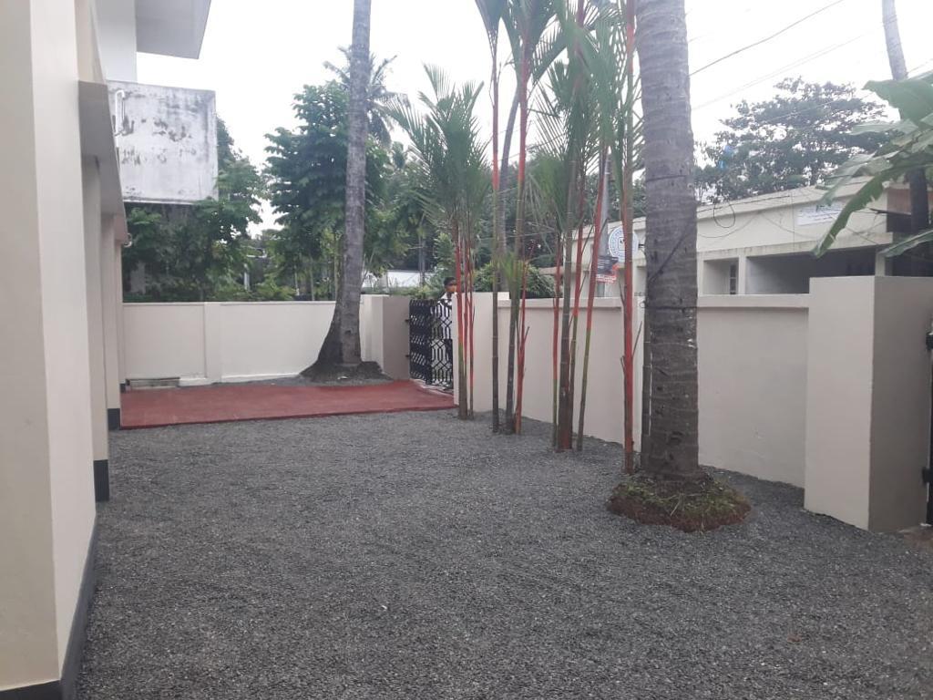 7Cents of Prime Commercial Plot