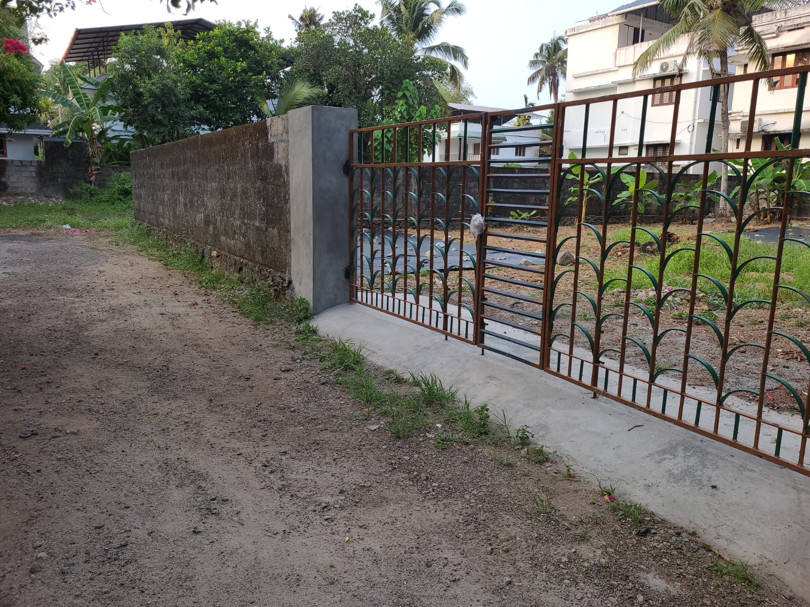 8.5 Cent of Residential Land - for sale in Vennala, Kochi, Kerala