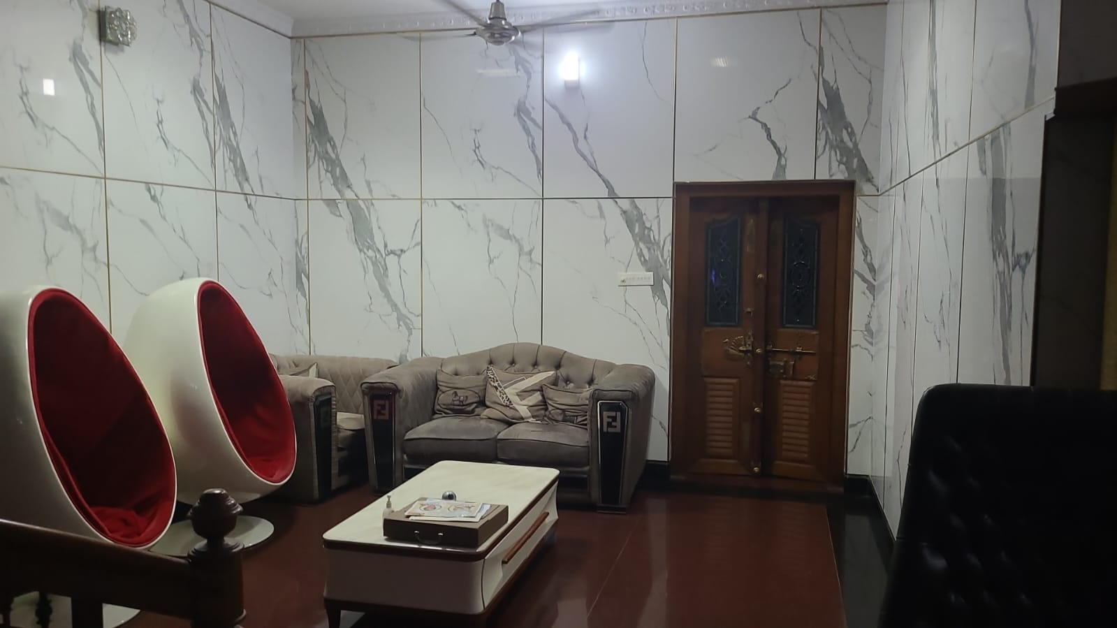8500sqft 5BHK Semifurnished Luxury Bungalow - for sale in angamally, Kochi ( Ernakulam ), Kerala