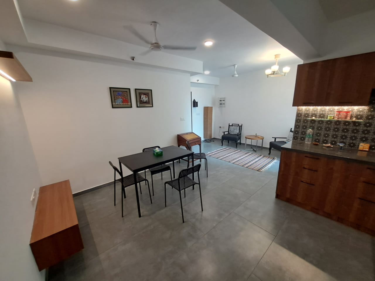 850sqft 2BHK Fully furnished Flat