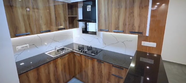 850sqft 2BHK Semifurnished Flat