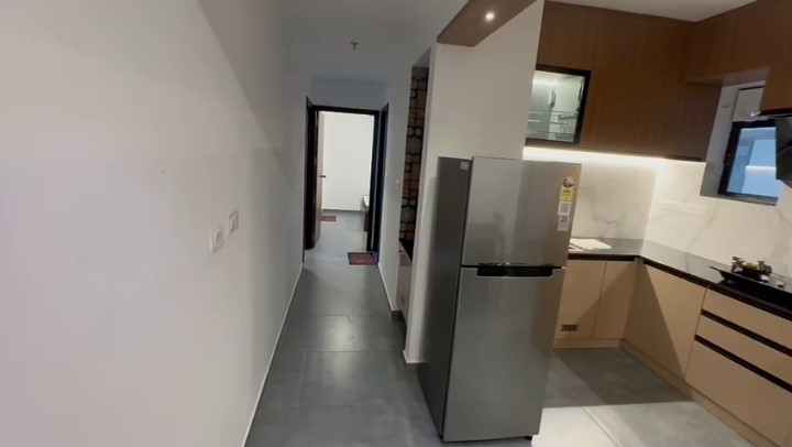 850sqft 2BHK Semifurnished Flat in Vyttila