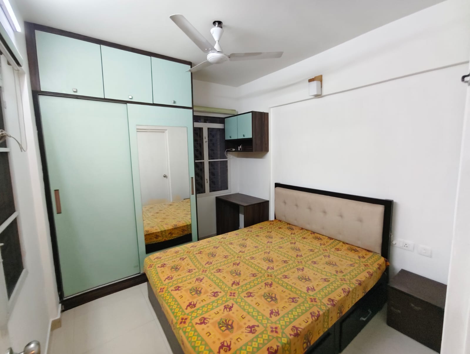885sqft 2BHK Fully furnished Flat