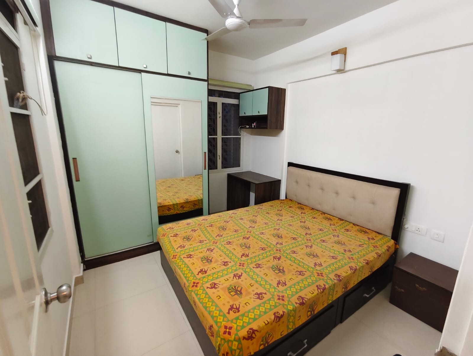 885sqft 2BHK Fully furnished Flat