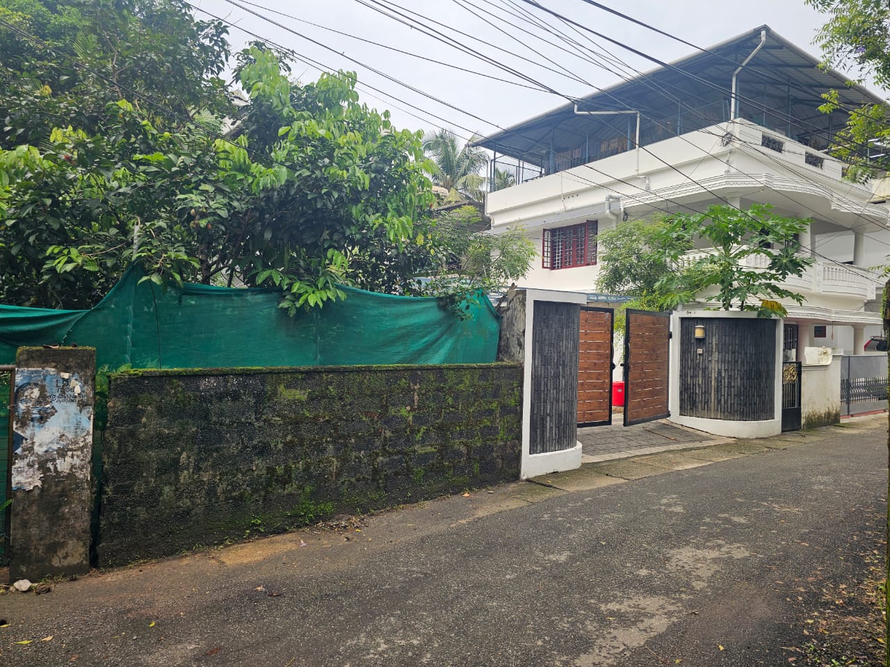 8cent of Residential Plolt in Vennala