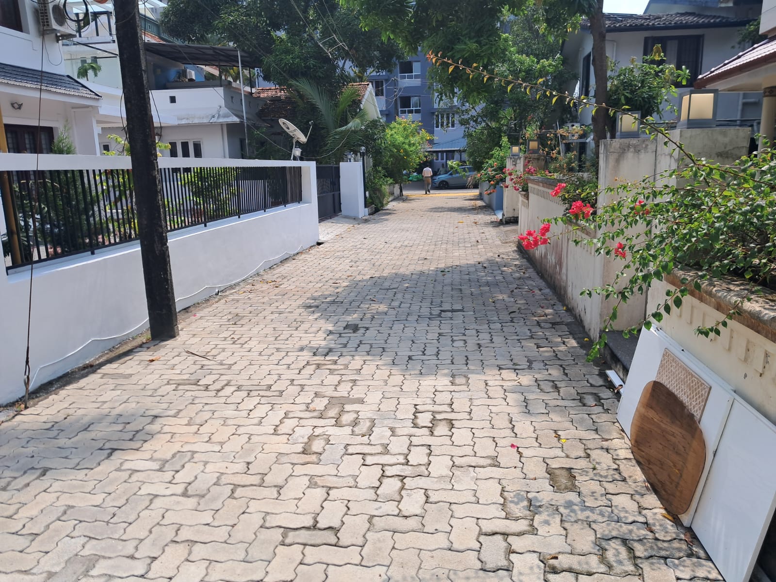 9 cent of prime residential property in a gated villa community