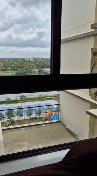 900sqft 2BHK Furnished Flat