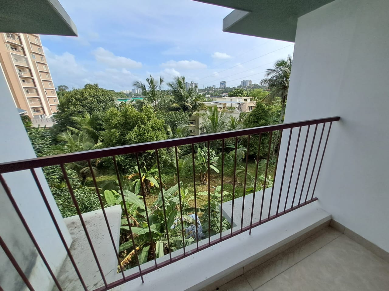 950sqft 2BHK Unfurnished Apartment in Navodaya, Kakkanad