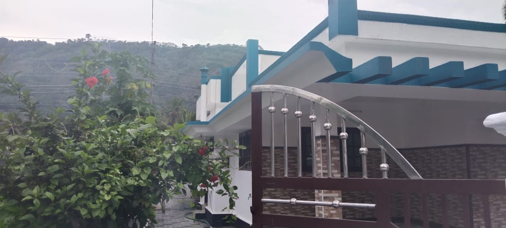 2BHK Semifurnished Flat Studiam Link Road, Kaloor,  1250 sqft