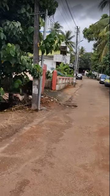 11 Cent  Land for sale. - for sale in Aluva Town, Kochi ( Ernakulam ), Kerala