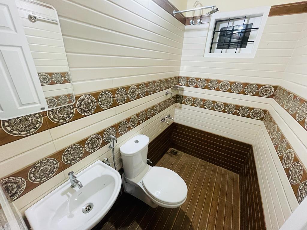 800 sqft, 2BHK Semifurnished Apartment in Edapilly