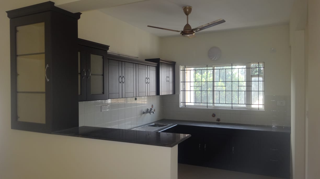 4BHK  Semifurnished House 2100 sqft in Pothencode Trivandrum