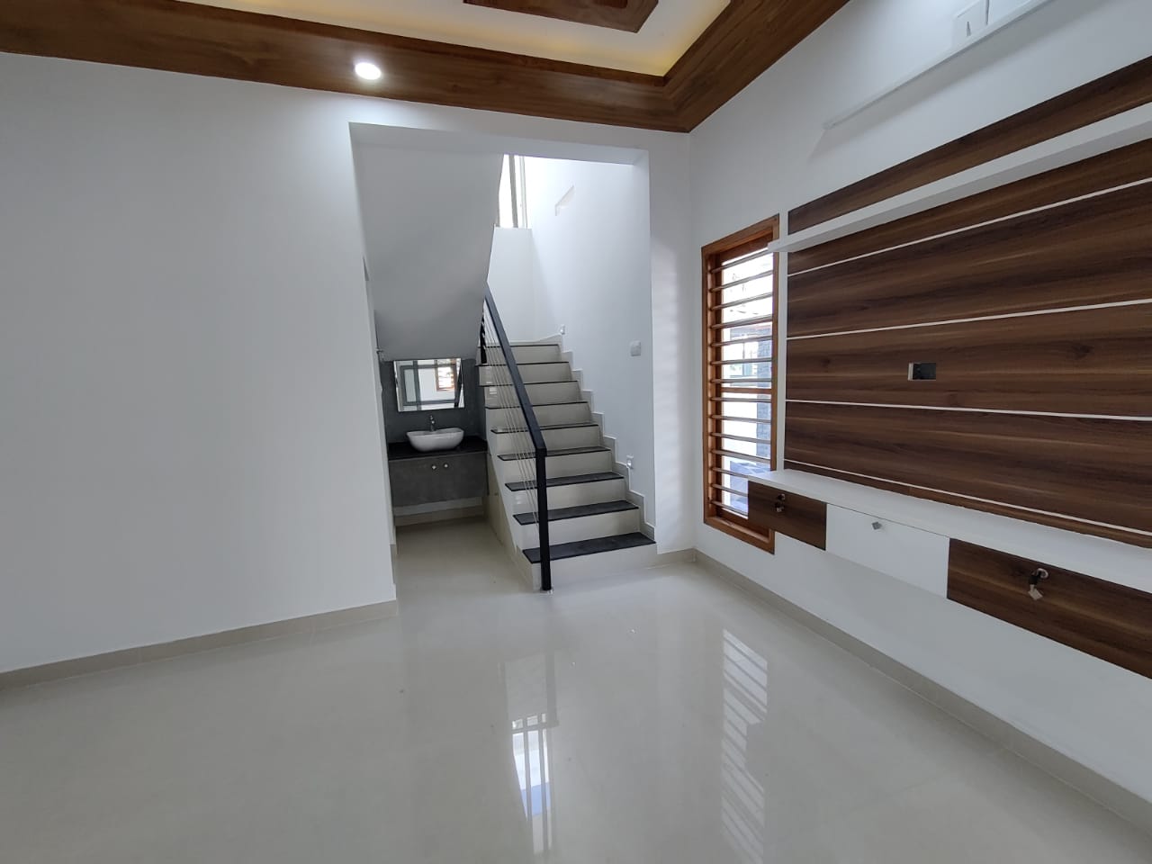 4BHK Brandnew House 2000sqft