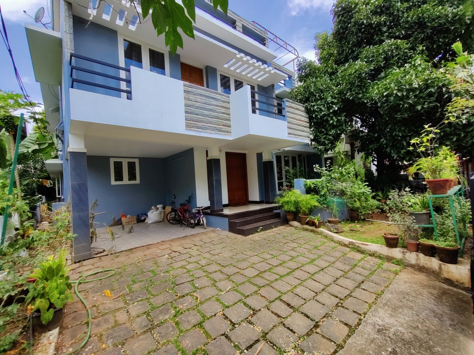 4 BHK Semi Furnished House for sale2550 Sqft - for sale in Thottakattukara, Kochi ( Ernakulam ), Kerala