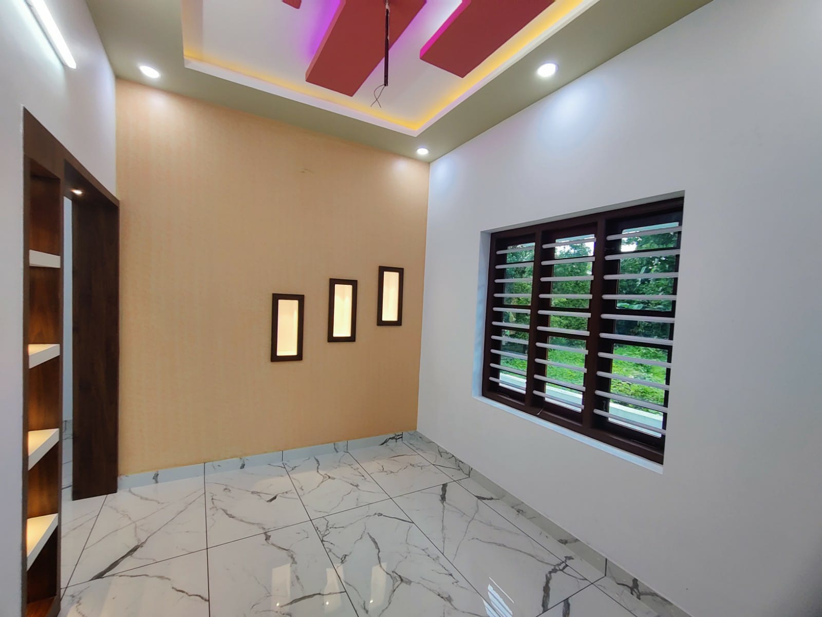 5cent of Residential Land with 800sqft house in Kakkanad