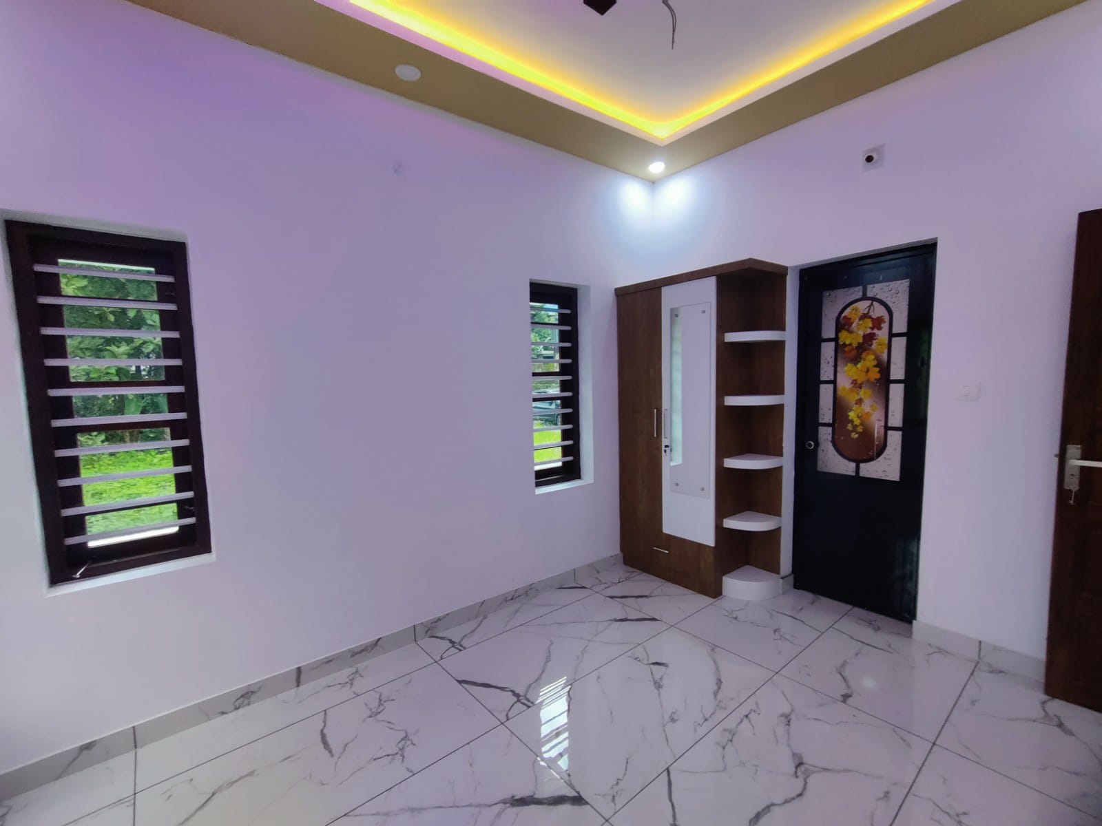 5cent of Residential Land with 800sqft house in Kakkanad