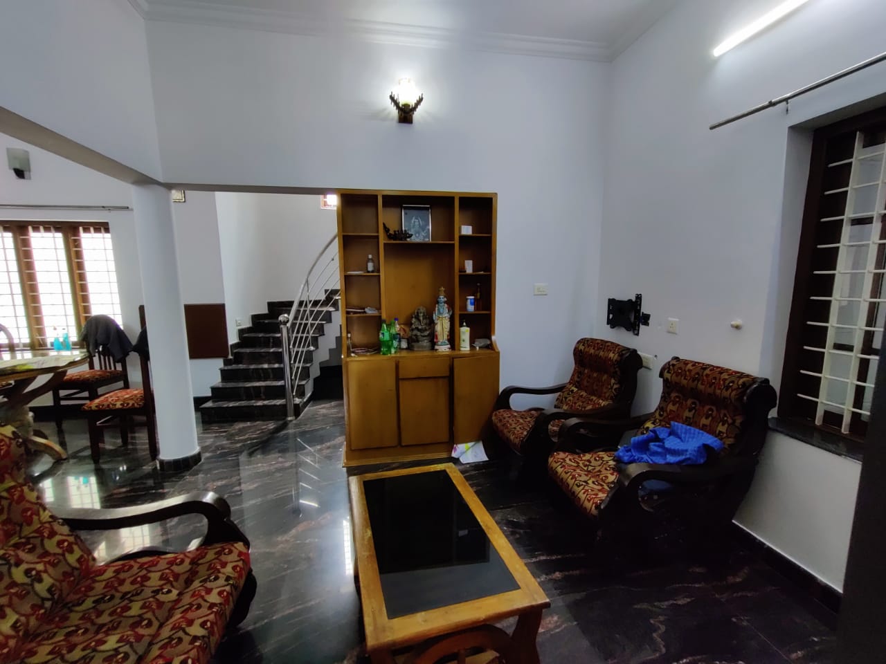 4BHK Semifurnished House2200sqft