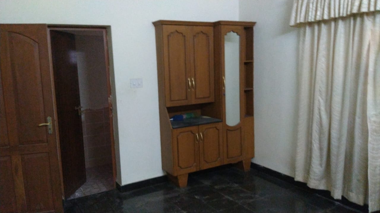 4BHK Semifurnished House2100sqft near Kangarapady, Kakkanad