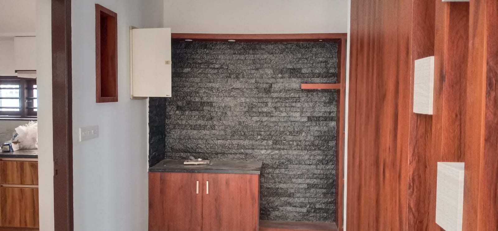 3BHK Semifurnished flat very near to Vytilla Hub, 1250sqft