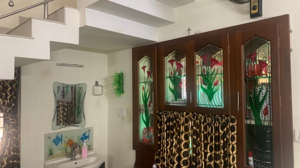 5BHK Semifurnished House with 5Cent Land 2250sqft
