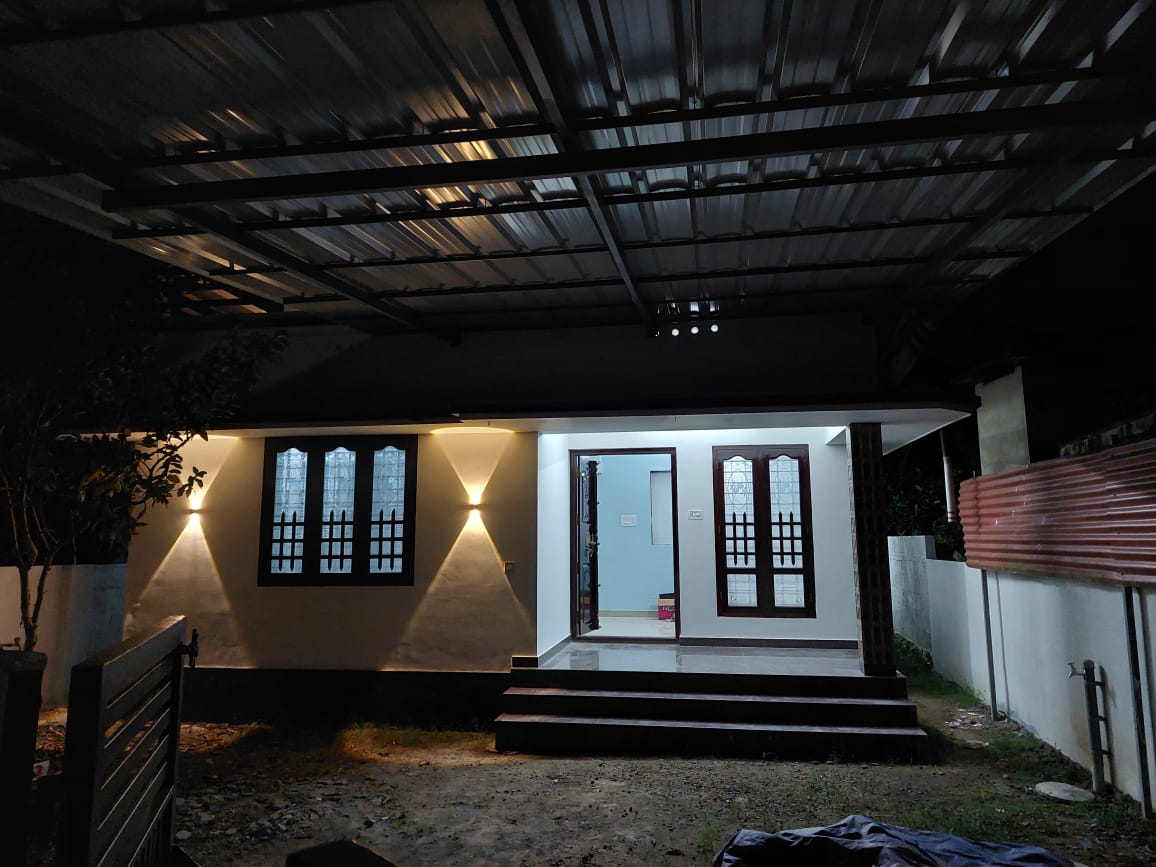 2BHK Semifurnished House with 5cent  1030sqft - for sale in Athani, Kochi ( Ernakulam ), Kerala