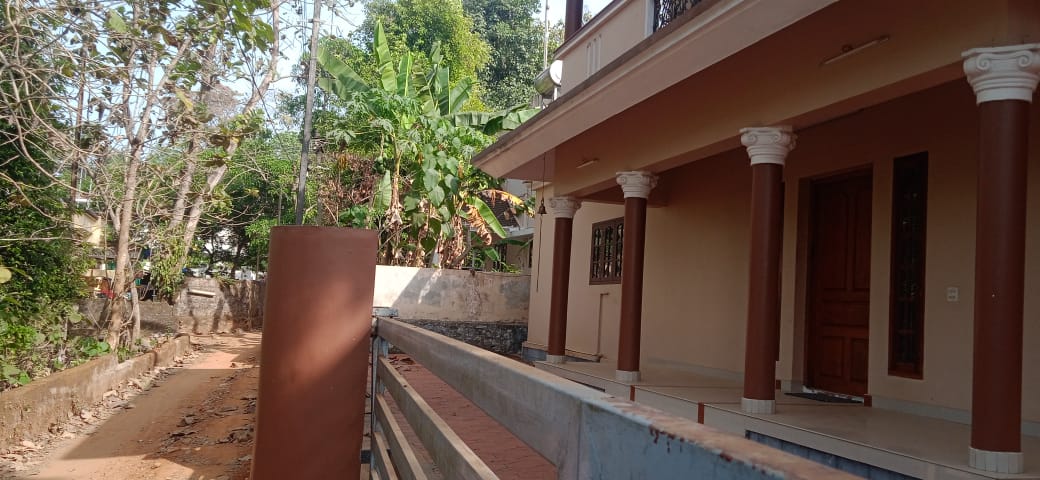 2000sqft, 3BHK Brandnew House in Kuzhivelippady, Kakkanad - for sale in Kuzhivelippady, Kochi ( Ernakulam ), Kerala