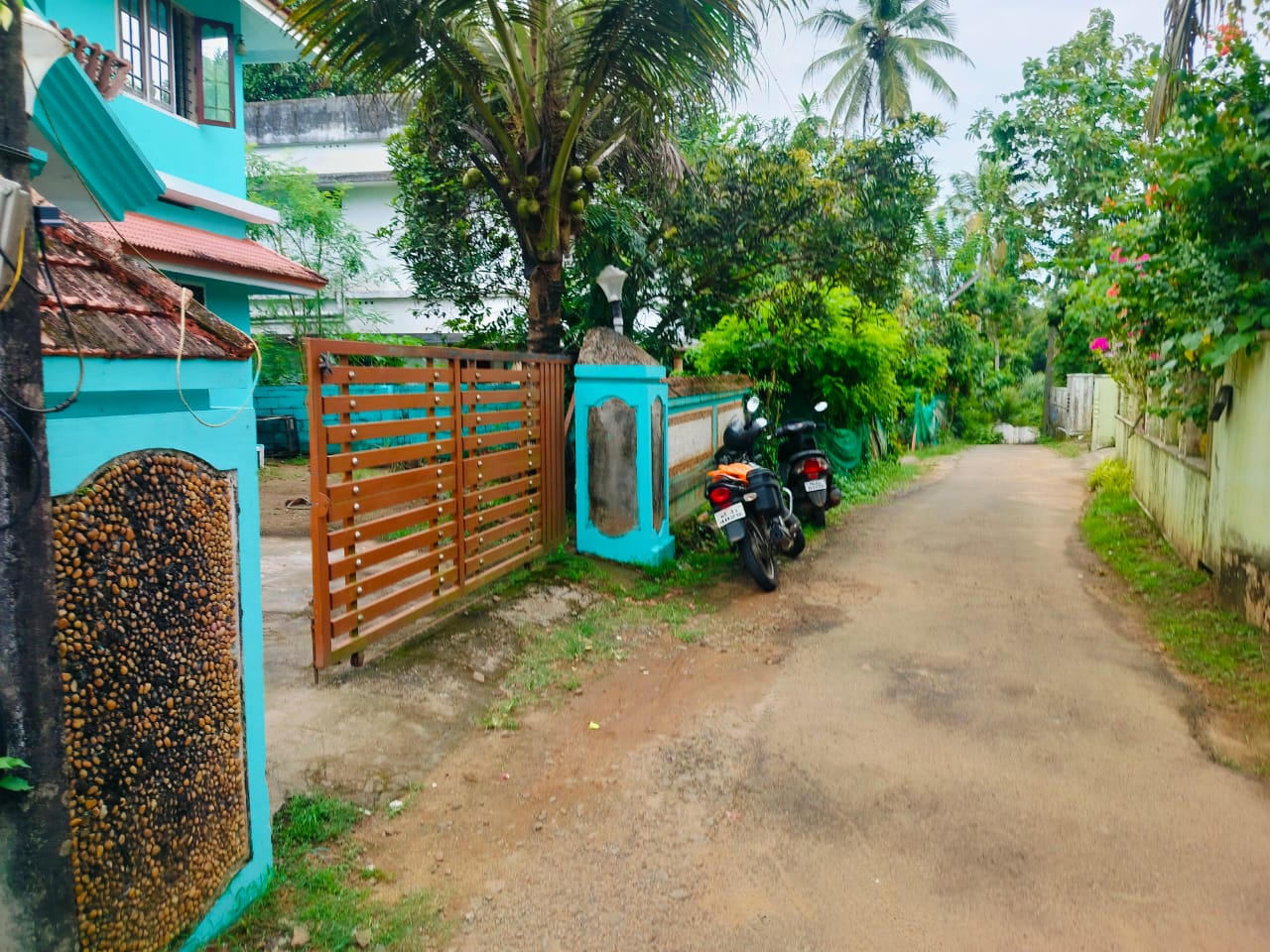 5BHK Semifurnished house Athani, Angamaly, 2100sqft