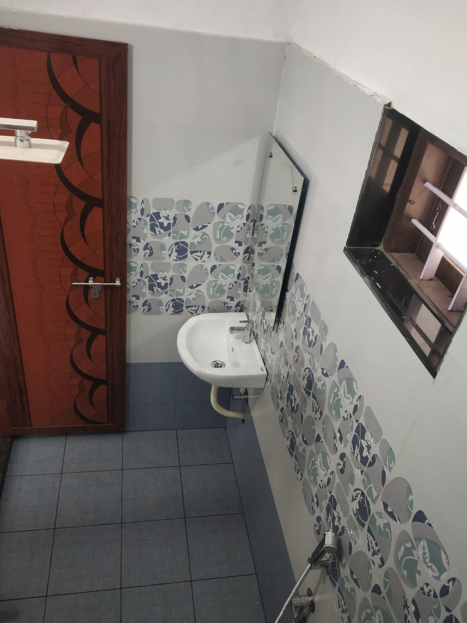 4 BHK Brand new House on 6 Cent land for sale1700 Sqft