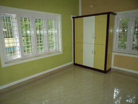 2200 sqft 4BHK ready to occupy house,chottanikkara