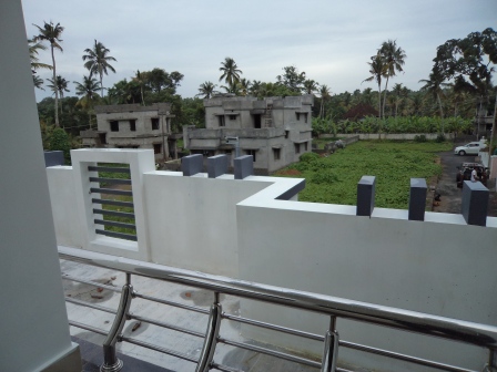 2200 sqft 4BHK ready to occupy house,chottanikkara