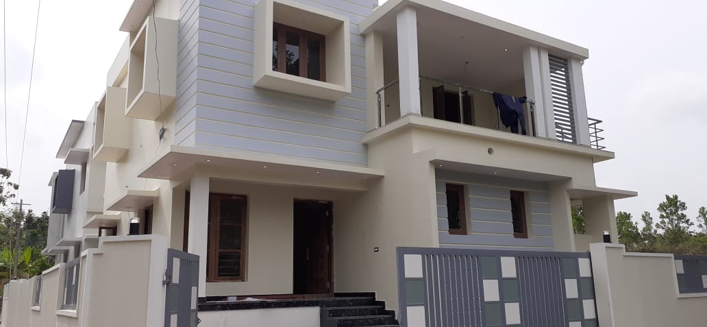 2800qft, 4BHK British Colonial type Posh House in 22cent near Ettumanoor, Kottayam